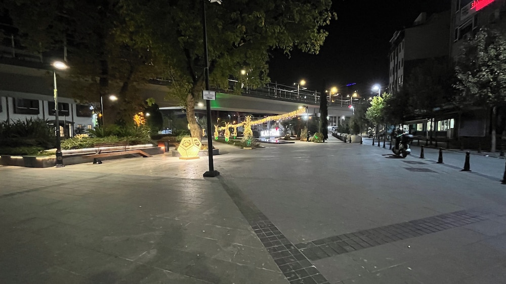 Thalia Suites Hotel