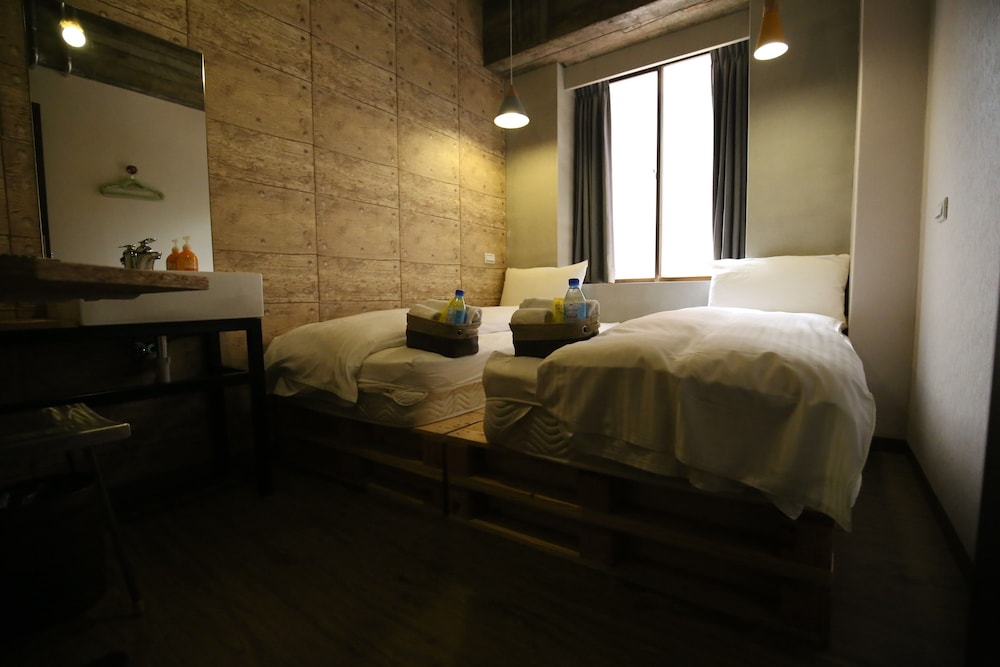 Nys Loft Hotel - Hostel