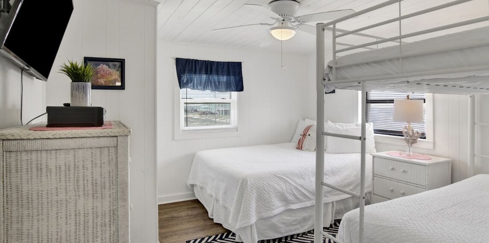 Legasea Beach House