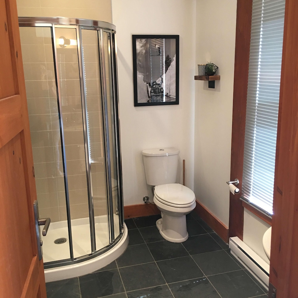 Relaxing Location Steps From Resort Citq 242281