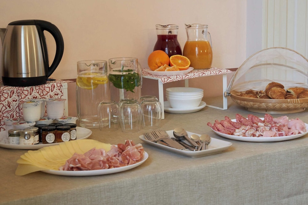 Toscano Palace Luxury Rooms Catania