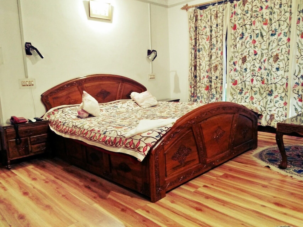 Magic Himalayan Cottage view 5