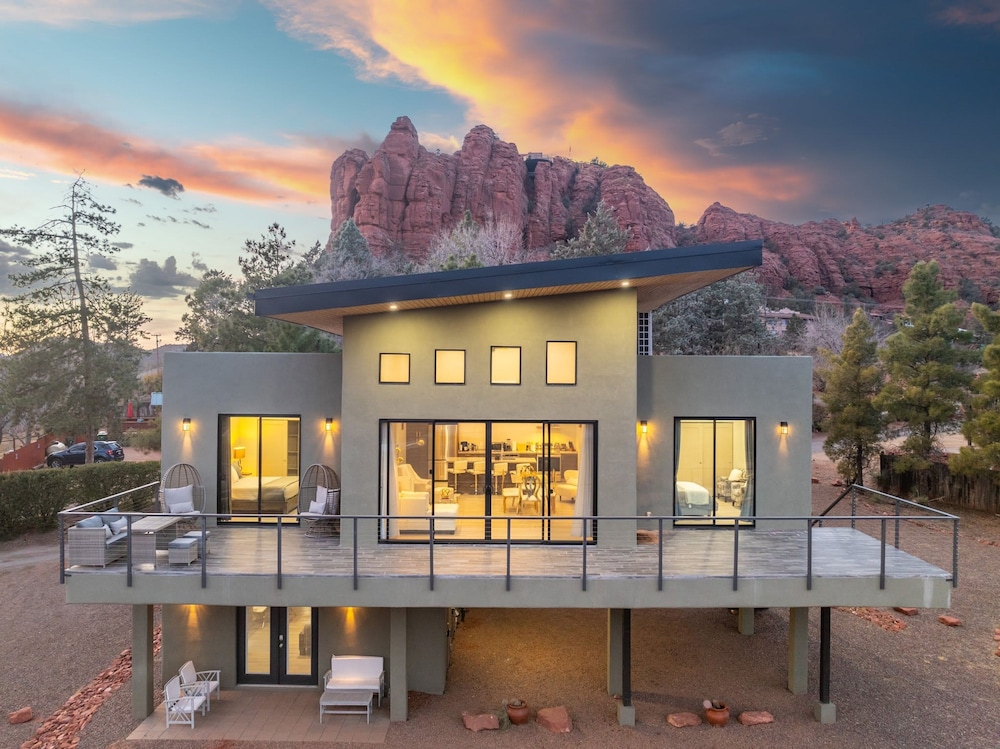 NEW Moondance Red Rock Retreat Epic Views