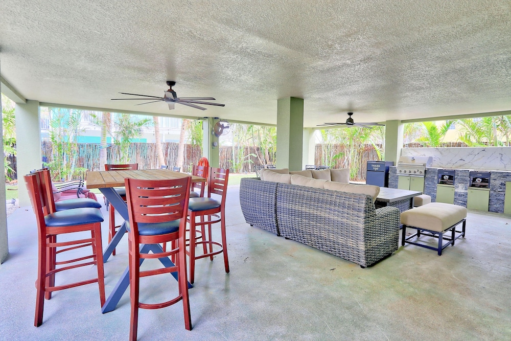 Jade Beach Retreat