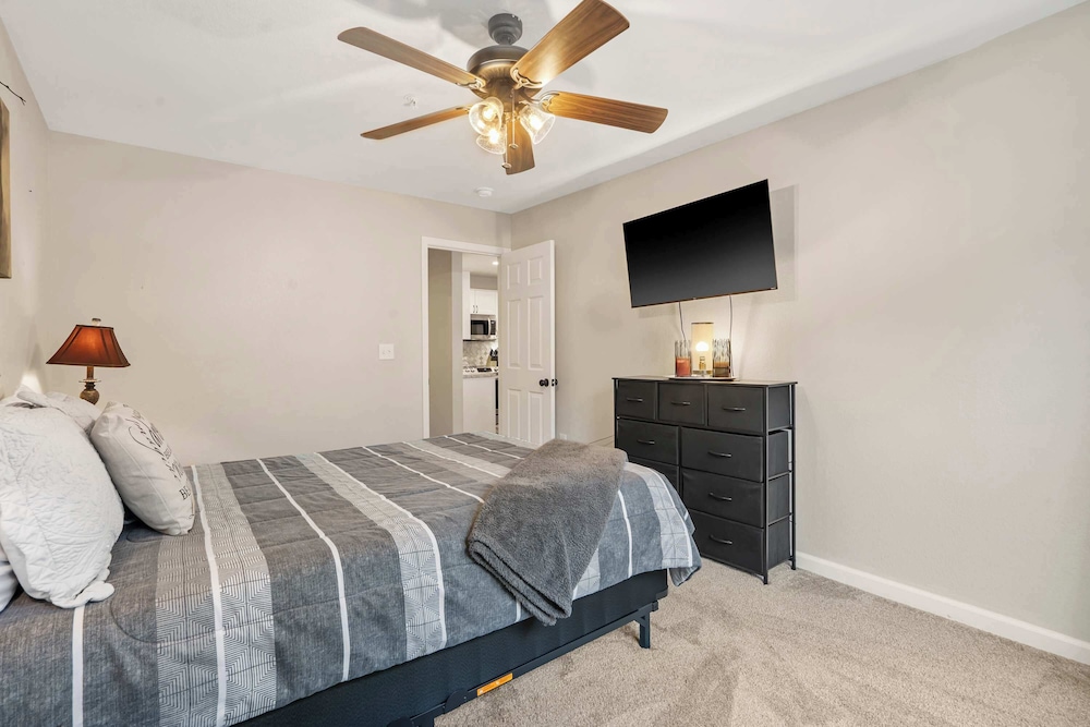 Restful Retreat 2bdr for 6