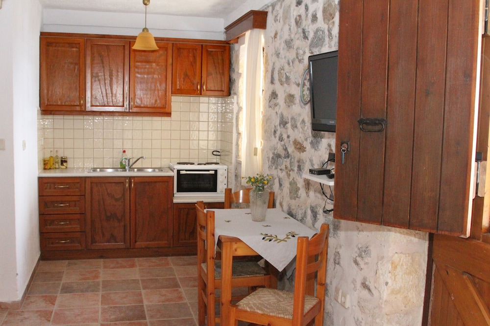 Cavo Ponta view 2