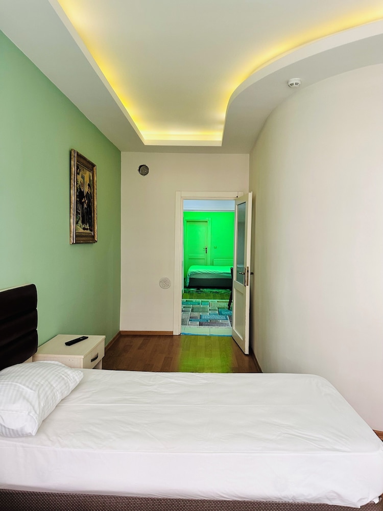 Centre Suites Taksim - Image 31