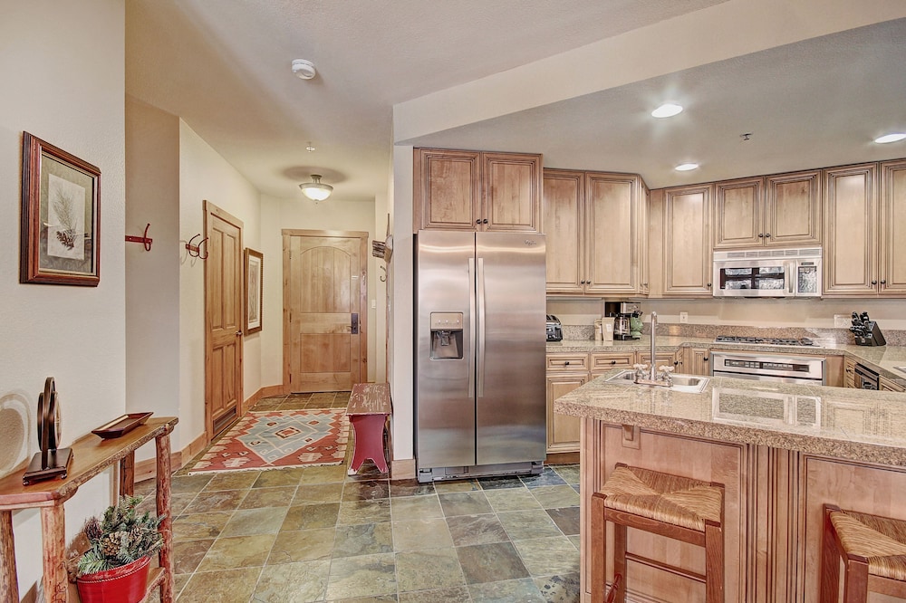 3069 Timbers 2 Bedroom Condo by RedAwning