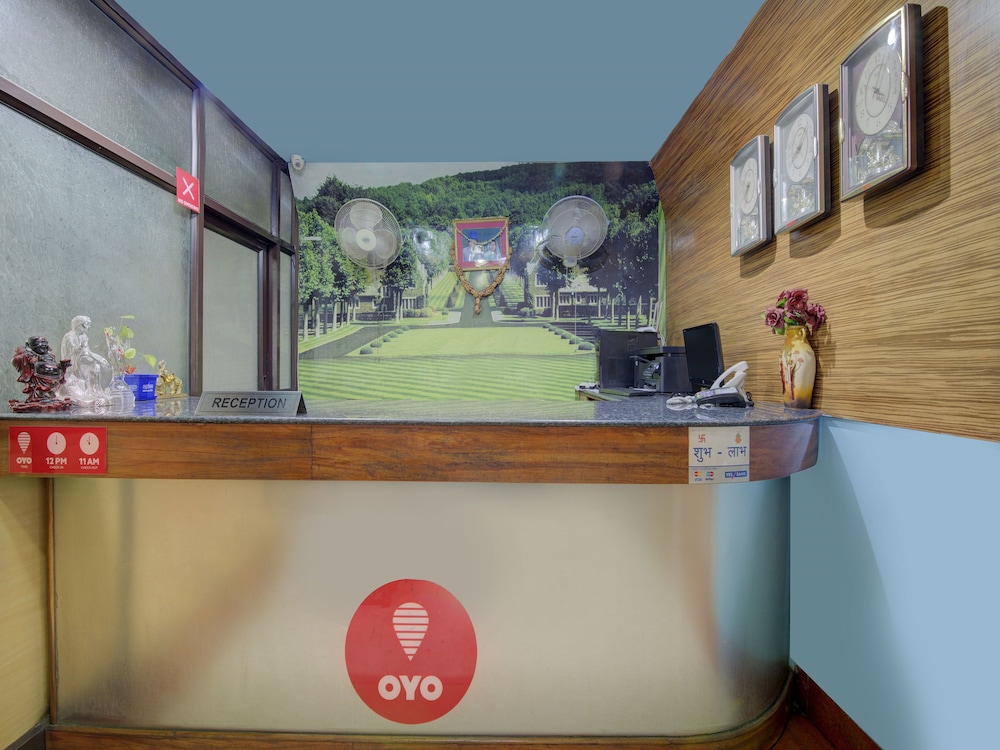 OYO 4275 Hotel Sunraj Residency - Property Image 24