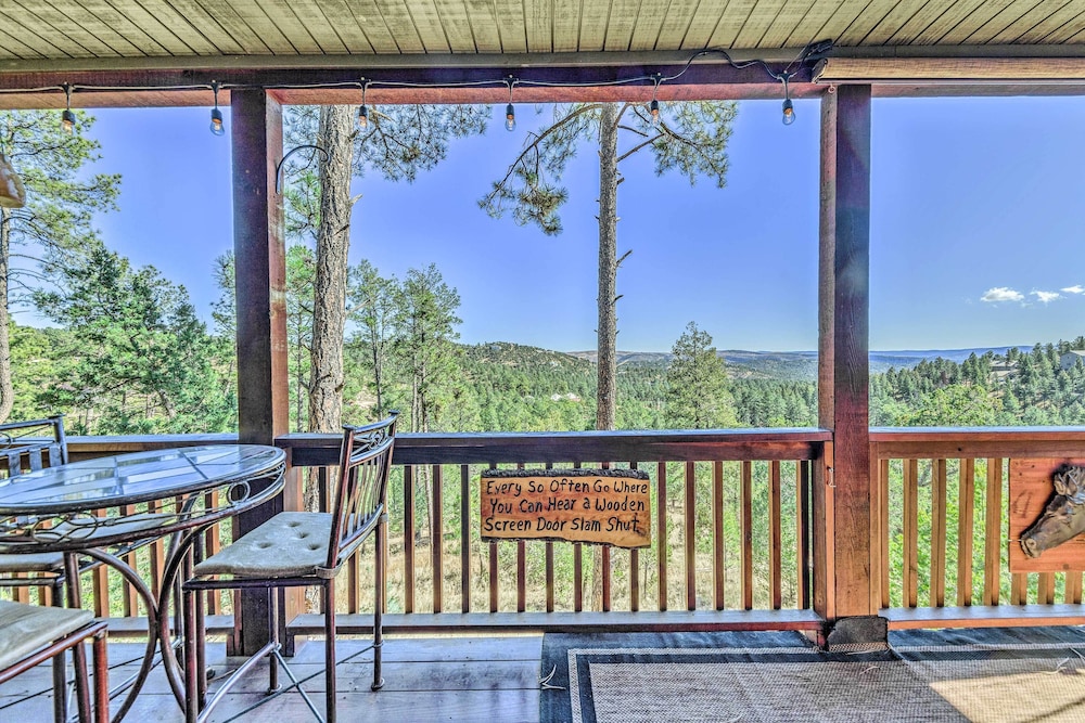Cozy & Modern Ruidoso Cabin w/ Stellar Views! view 5