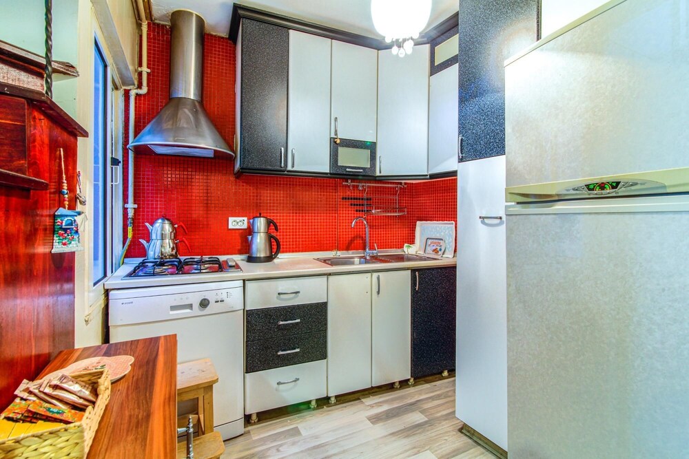 Duplex Cozy Flat With a Balcony Near Nisantasi