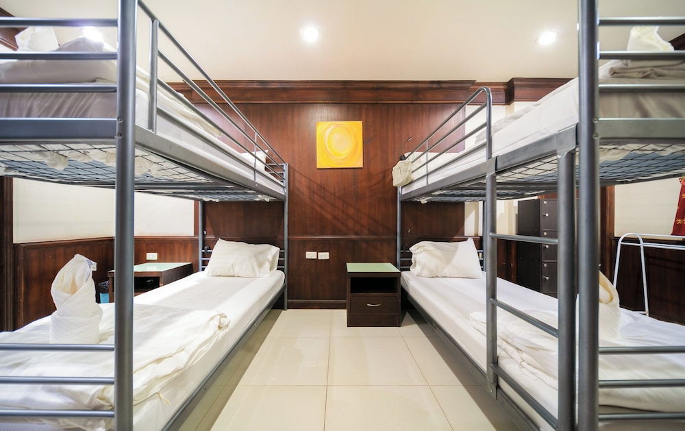 EBS Hostel Phuket