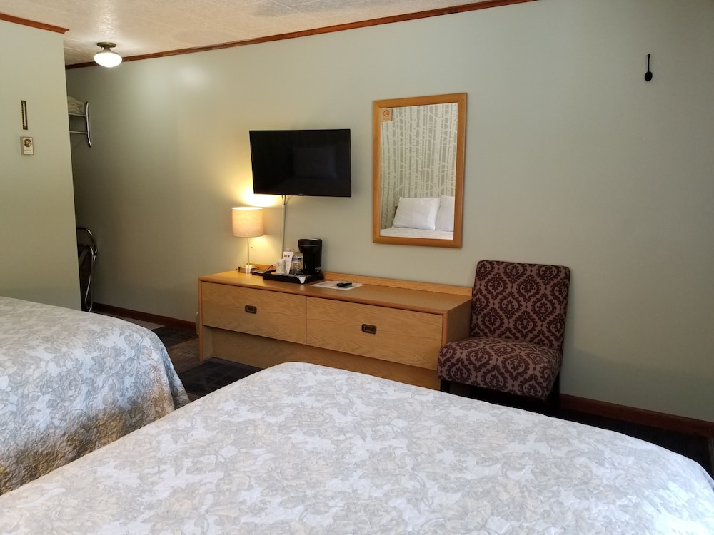 White Mountain Motel And Cottages