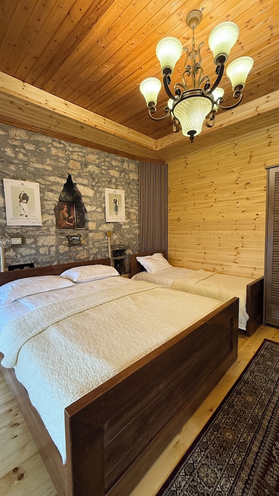 Old Town Guesthouse Guri