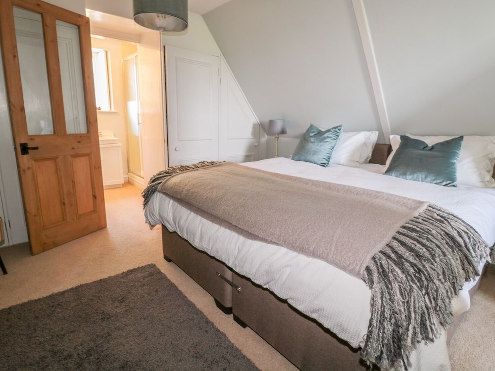 Fenwick Retreat at Fenwick Lodge view 4