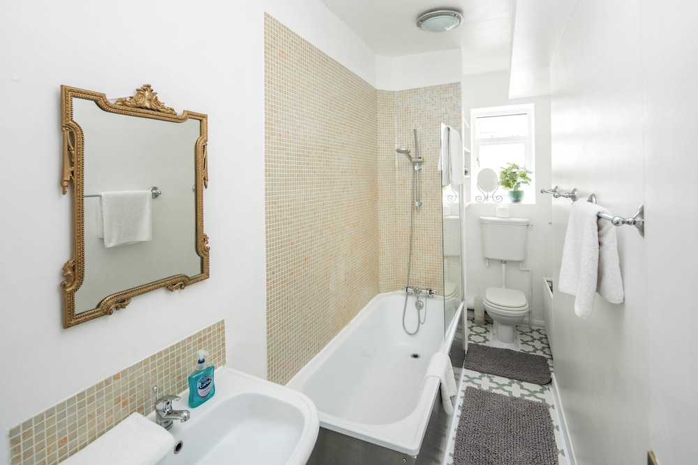 NEW Sleek 2BD Flat Oxford Street-Soho