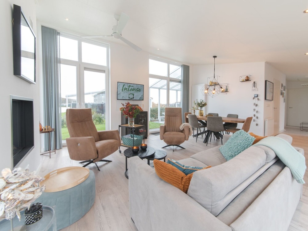 Detached House on Lake in Zeeland Holiday Park view 5