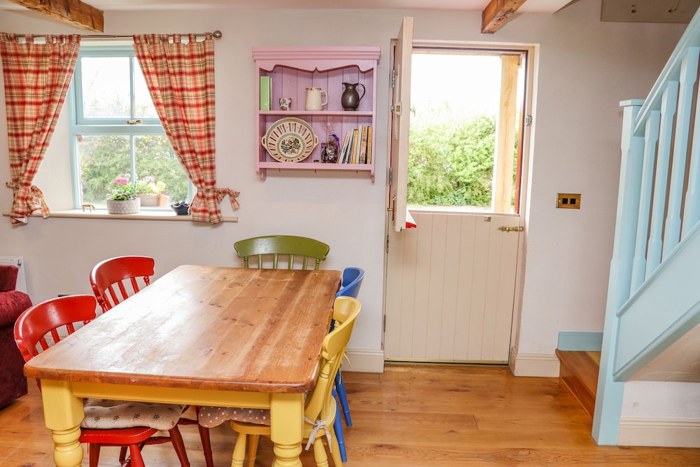 Cob Cottage