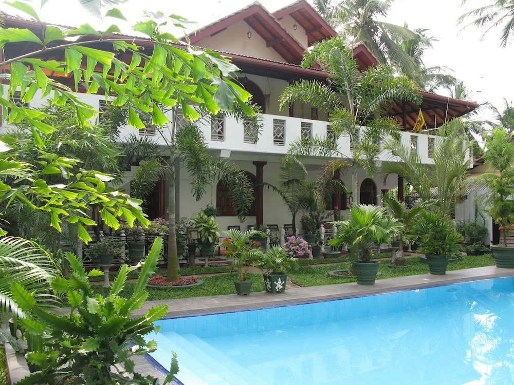 Hotel Sankarest Villa - Image 1