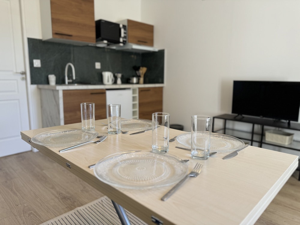 Apartment in Le Mans With Private Terrace