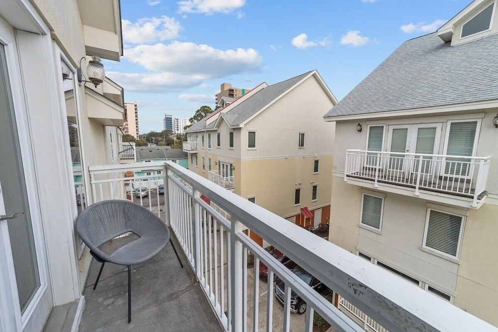 The Village At 74th 3 Bedroom Home