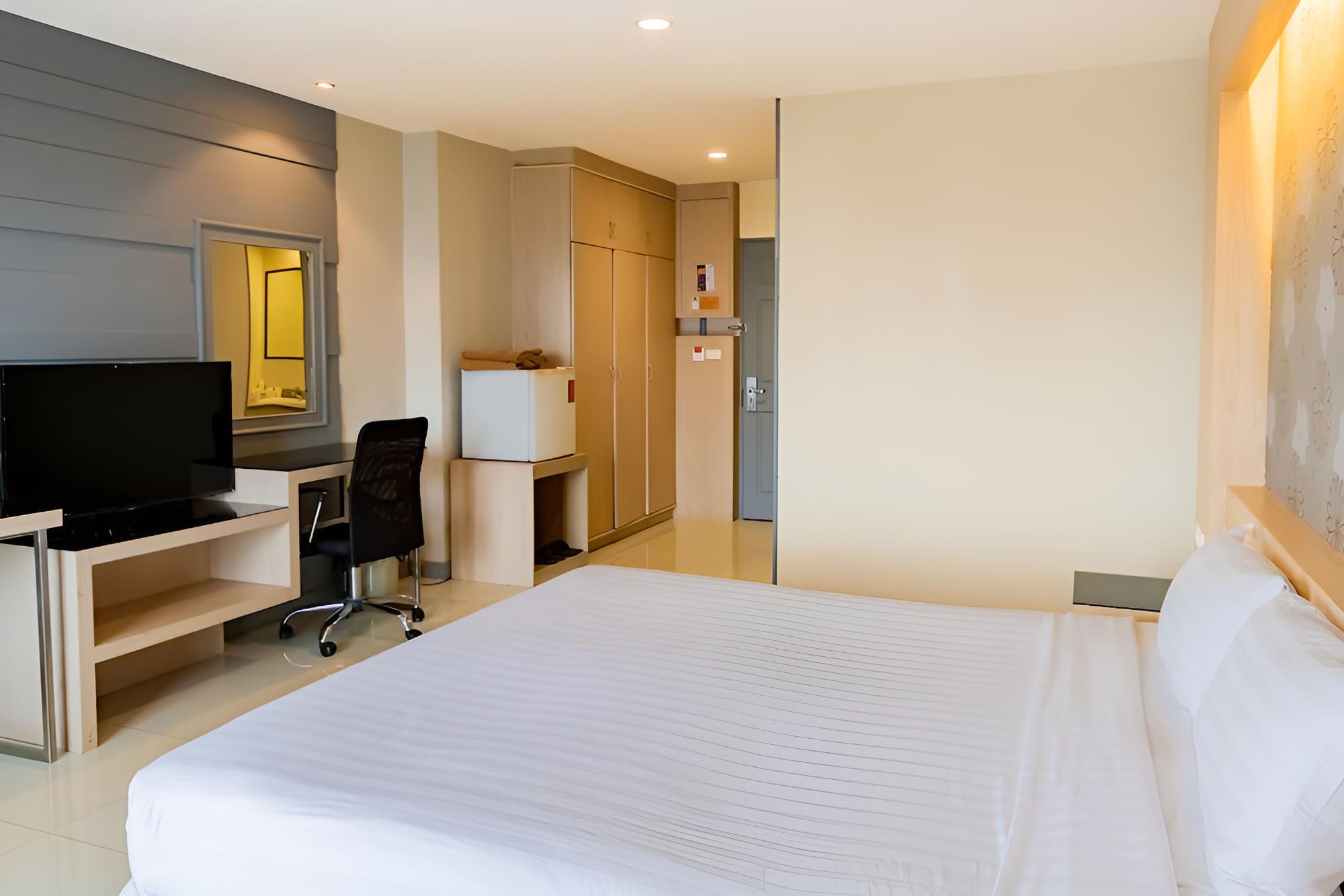 Avana Hotel and Convention Centre
