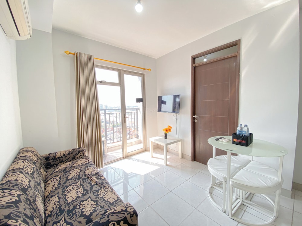 The Elevated Abode 2Br At Mekarwangi Square Cibaduyut Apartment
