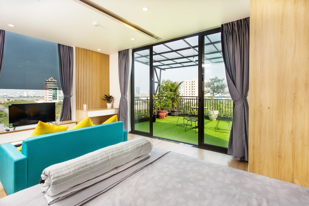 NOS House view 5