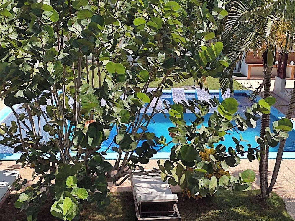 Natural Pool Villa Perfect for Families