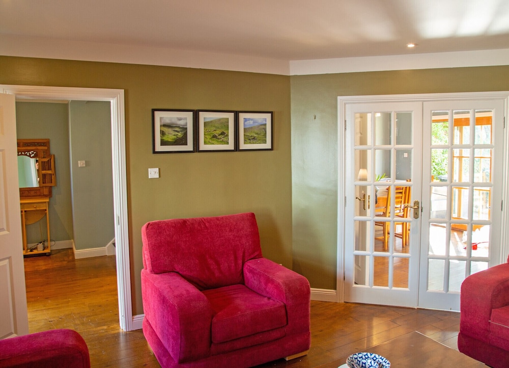 Dingle Town Holiday Home