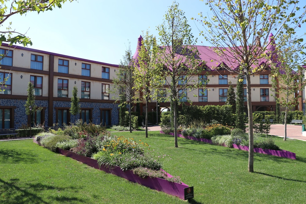 Photo 28