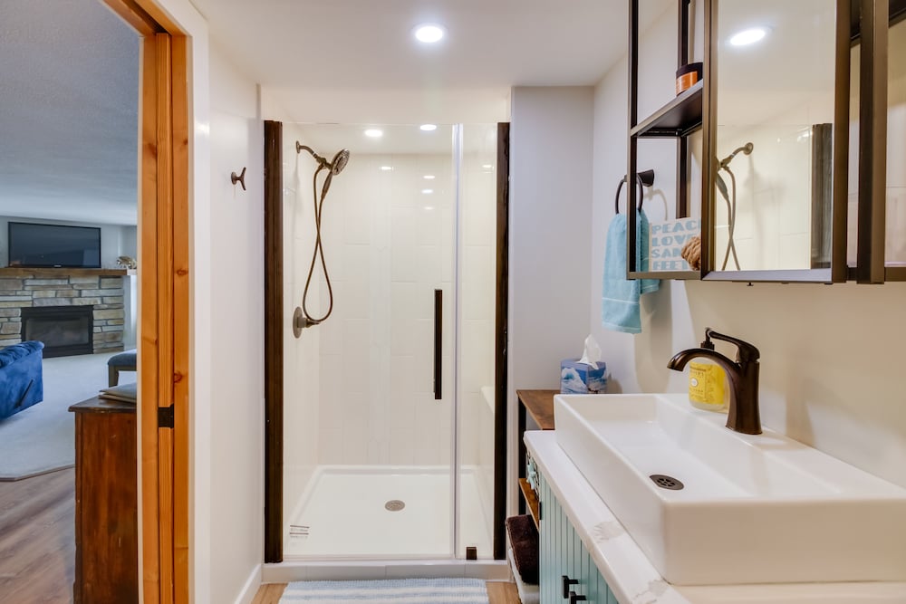 House on Lake Mary w/ Boat Dock  Lakeside Beach! - Property Image 15