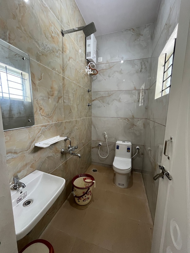 Sriram Guest House