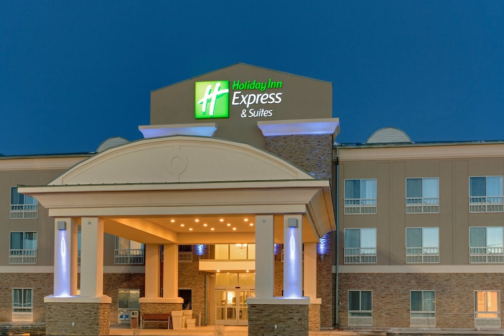 Grants Vacations - Holiday Inn Express Hotel  Suites Grants - Milan, an IHG Hotel - Property Image 4