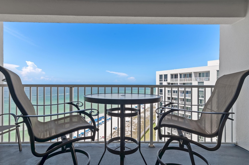 Shoreline Towers 1113