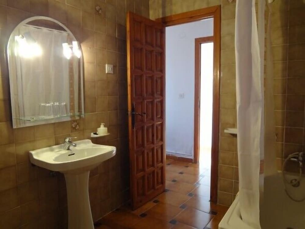 Hostal Poqueira