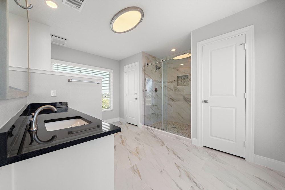 Sandcastle by Ryson Vacation Rentals