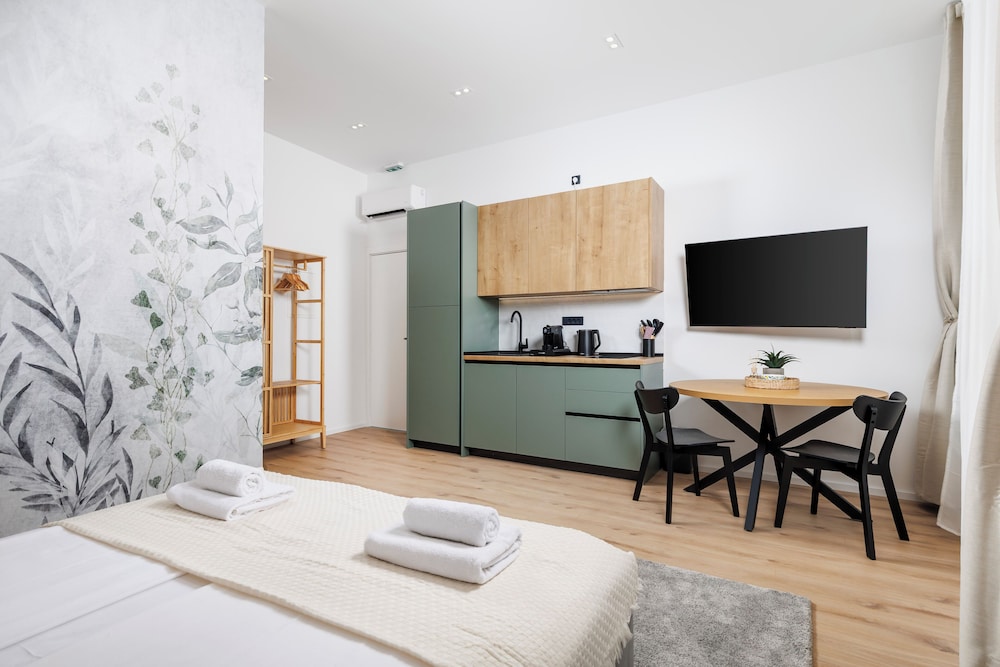 Marvie Apartments