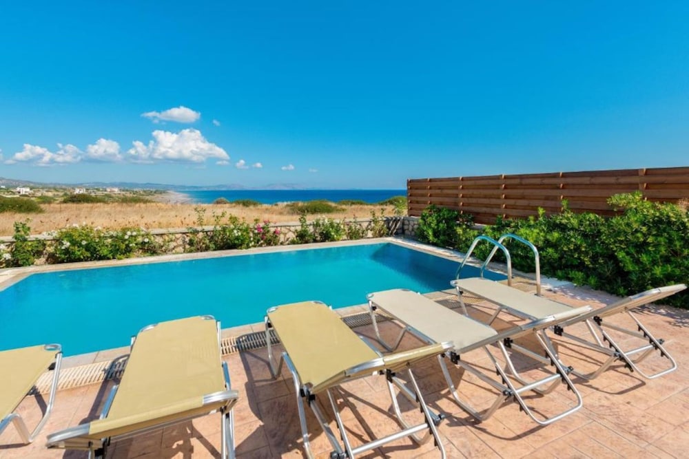 Olga Luxury Beach Front Villas view 5