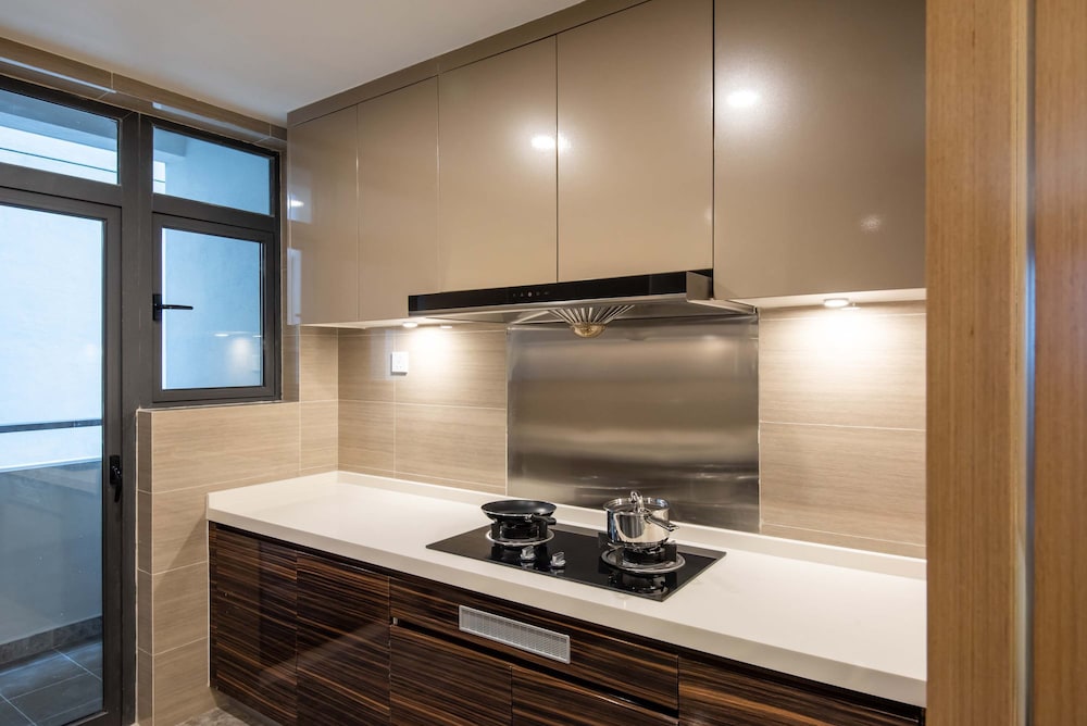 2BR R&F Phase2, CIQ R&F Mall, Free Parking
