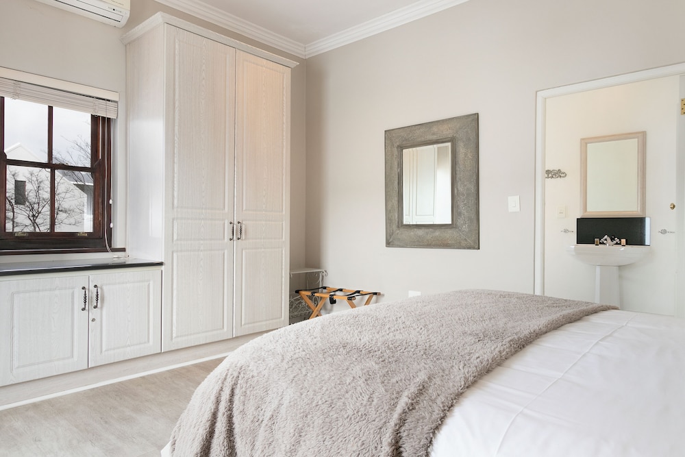 Winelands Golf Lodges at De Zalze