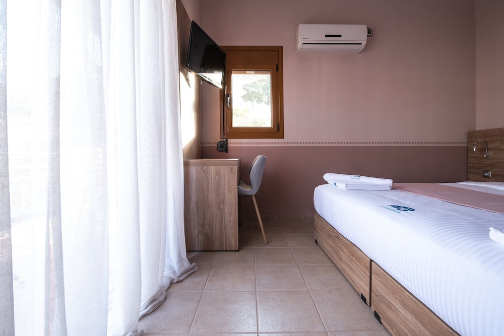 Cyrenia Guesthouse - Property Image 20