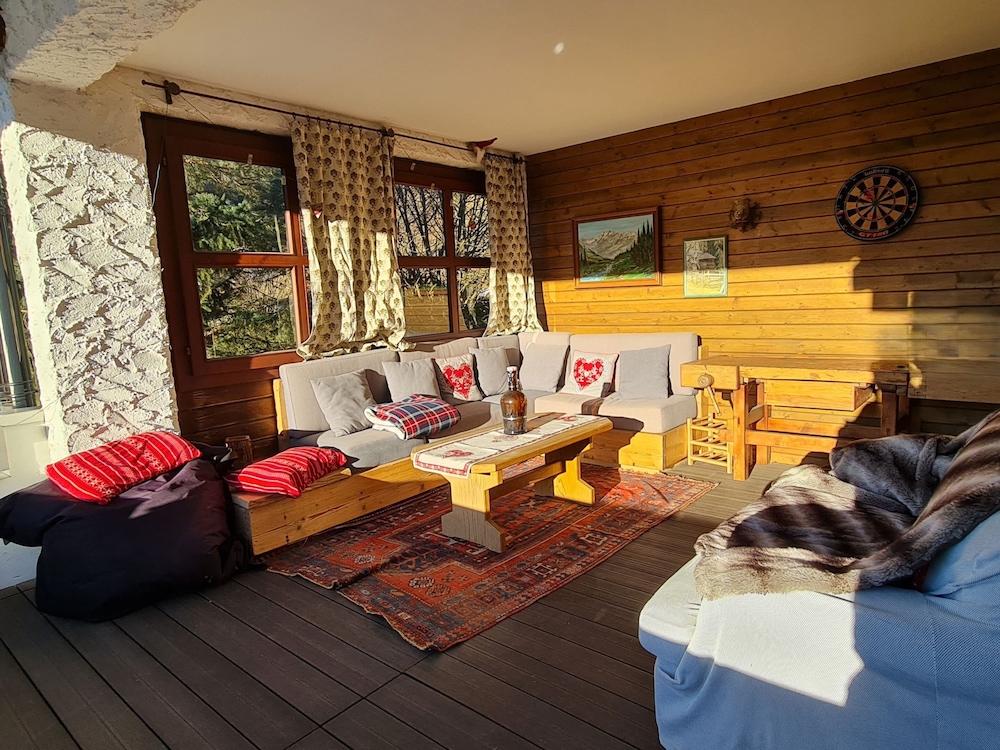 Mountain-view Apartment in Bad Kleinkirchheim