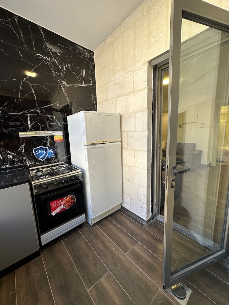 Charming Amman Apartment With Electric Heating & Wi