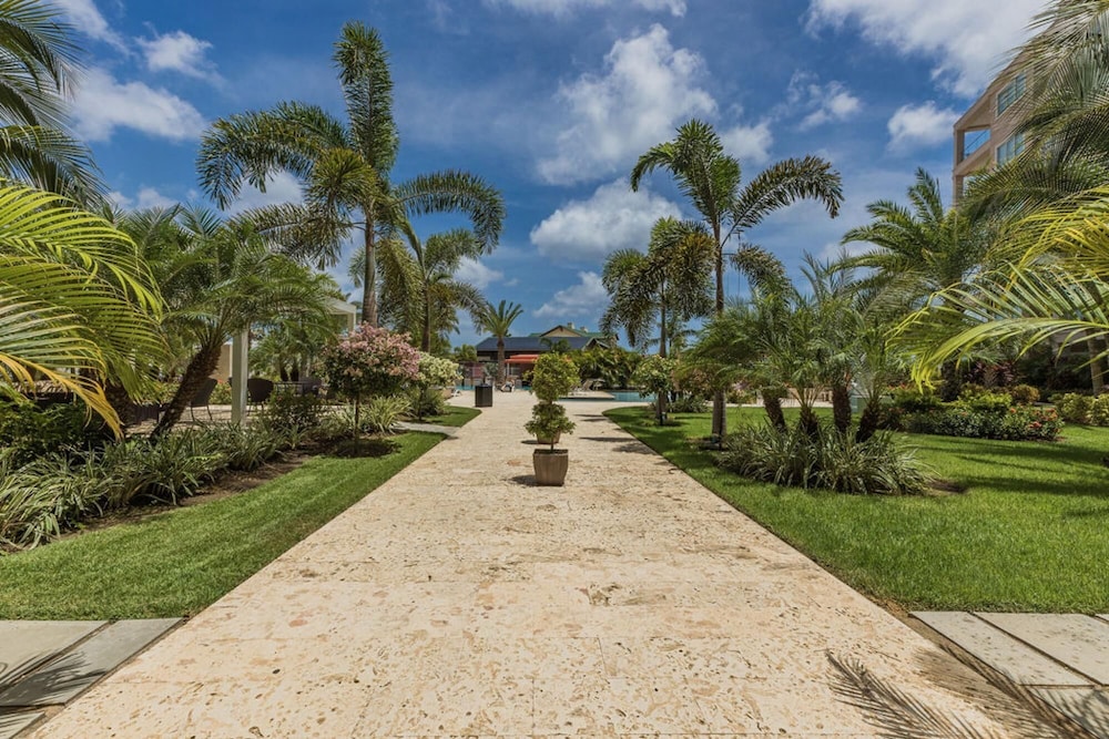 Le Vent Eagle Beach 2BR 2 5BA - Amazing Amenities