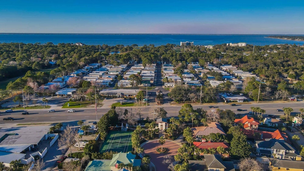 9 Rue Martine in Miramar Beach