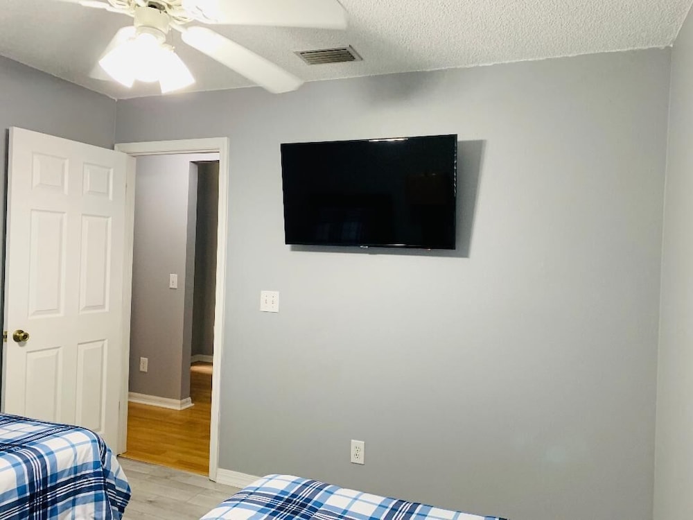 Florida Paradise Near Img Academy and Beach - Property Image 34