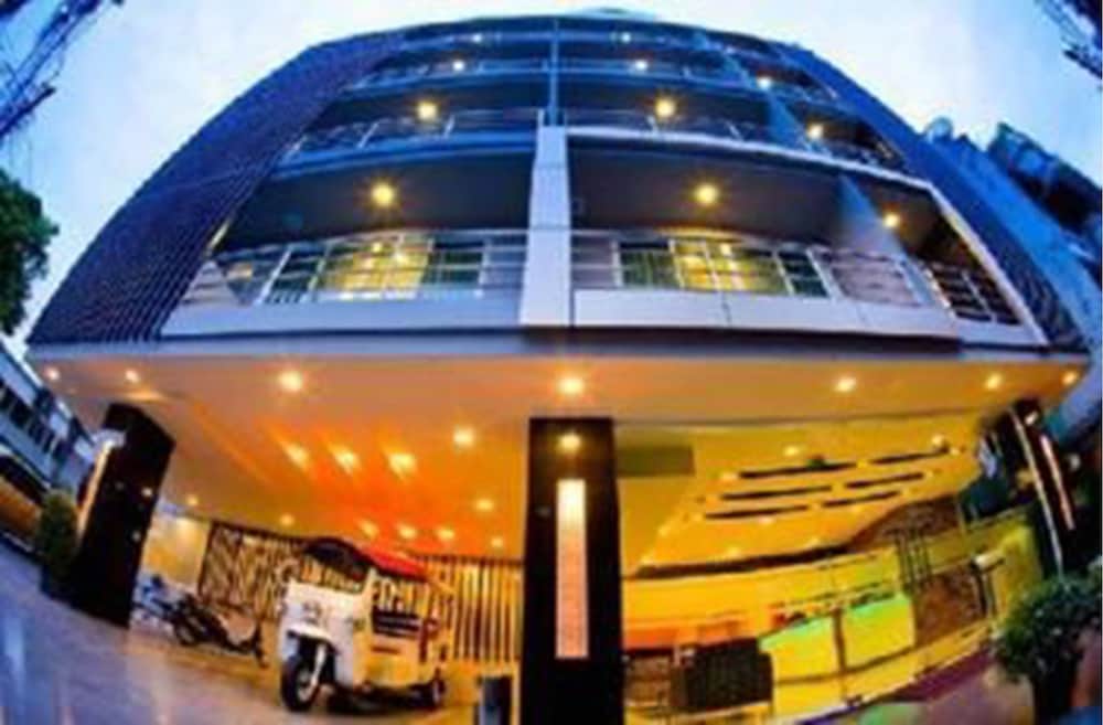 iCheck inn Residences Sukhumvit 20
