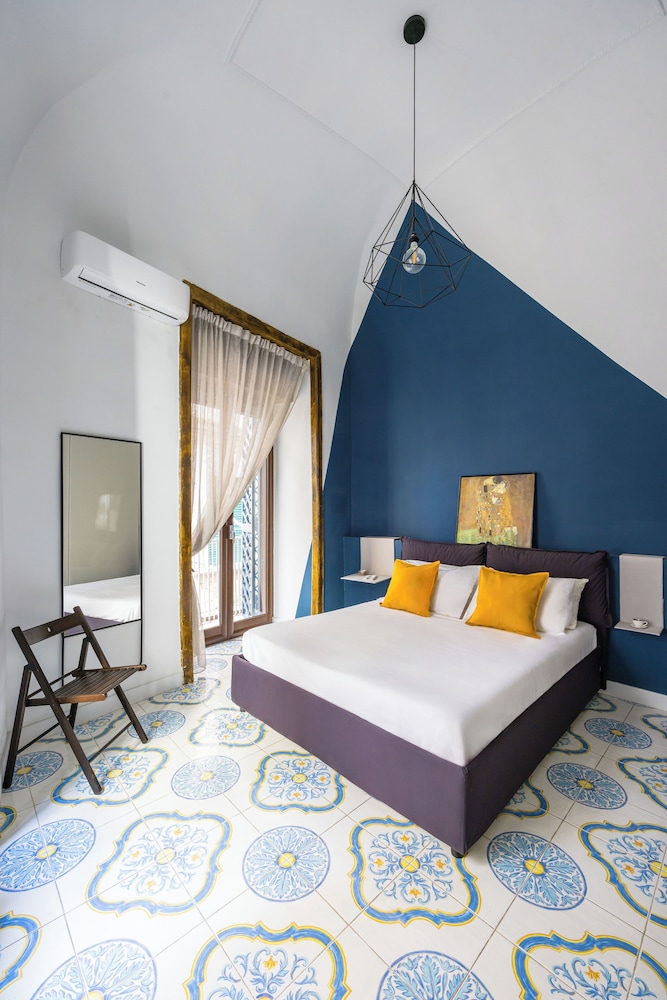 Leticia's Apartment by Wonderful Italy