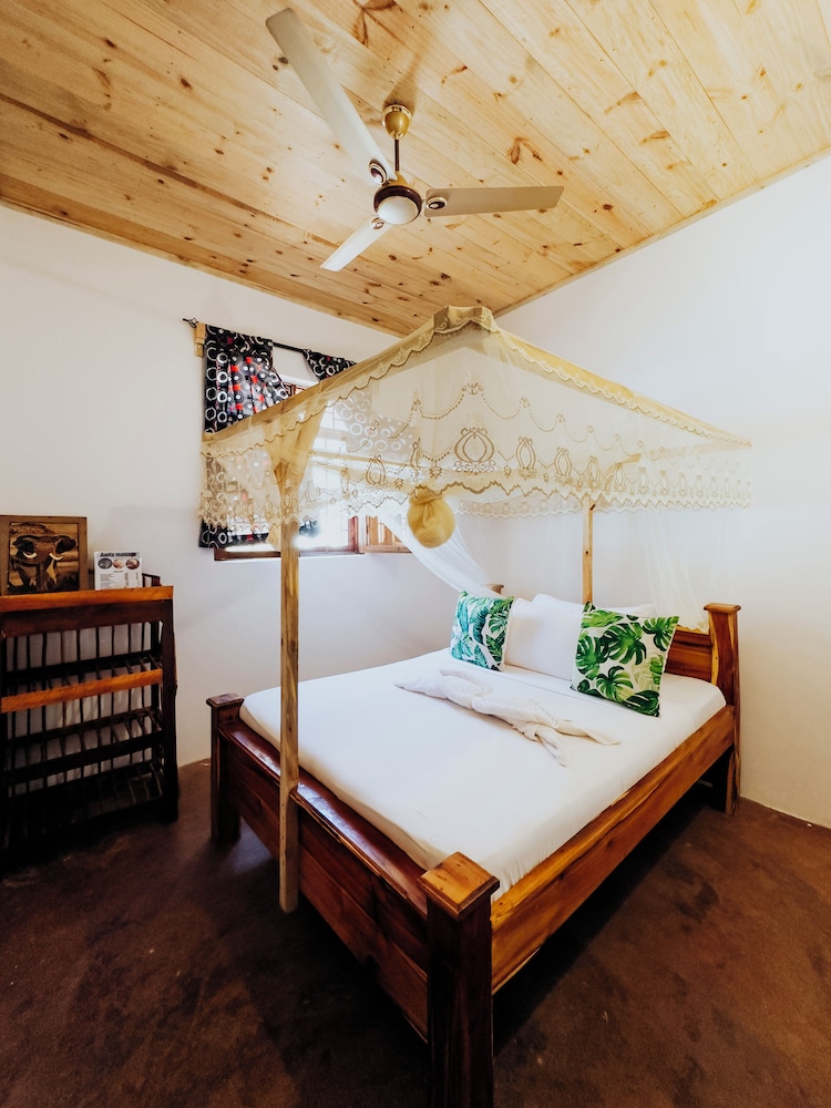 Kiwengwa Vacations - The Kichwa House - Property Image 11